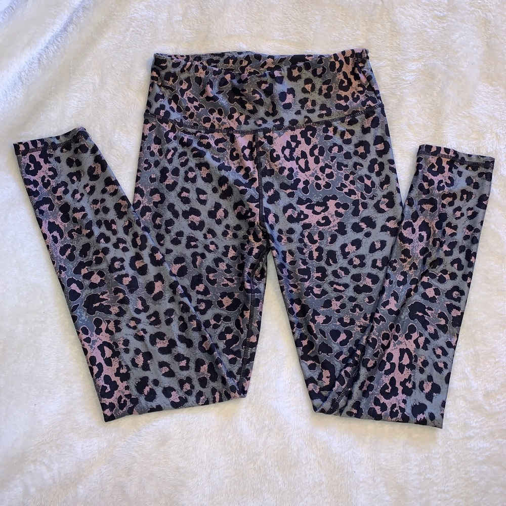 Workout pants
